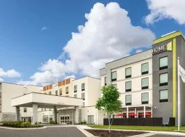 Home2 Suites By Hilton Brunswick, hotel di Brunswick