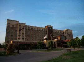 Embassy Suites by Hilton Minneapolis North, hotel v mestu Brooklyn Center