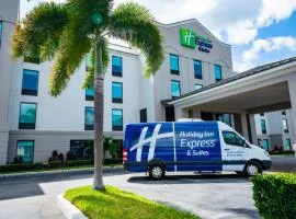 Holiday Inn Express Hotel & Suites Tampa-Oldsmar, an IHG Hotel, hotelli kohteessa Oldsmar