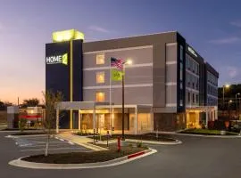 Home2 Suites By Hilton Calhoun, hotelli kohteessa Calhoun