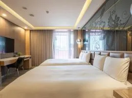 Guide Hotel Taichung Ziyou, hotel Tajcshungban