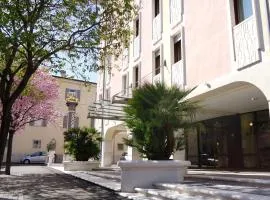 Hotel Leon d'Oro, hotel in Rovereto