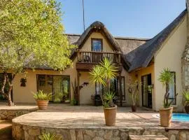 Impala Cottage, hótel í Hoedspruit