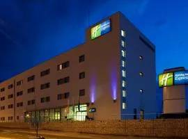 Holiday Inn Express Vitoria, an IHG Hotel โรงแรมในบิโตเรีย-กัสเตซ