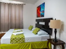 Suites & Apartments San Benito - Zona Rosa, מלון בסן סלבדור