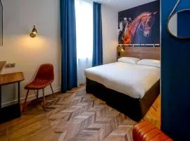 ibis Styles Saumur Gare Centre, hotel v mestu Saumur