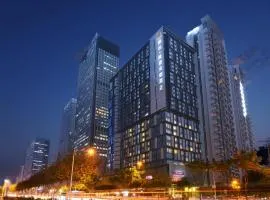 Rhombus Park Aura Chengdu Hotel، فندق في تشنغدو