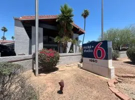 Studio 6 Tempe, AZ Elliot Road, מלון בטמפה