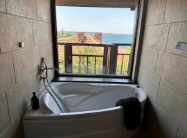 Arthotel Oscar I Sozopol, отель в Созополе