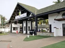 Labadi Beach Hotel, hotel din Accra