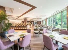 Mercure Nagano Matsushiro Resort & Spa, khách sạn ở Nagano