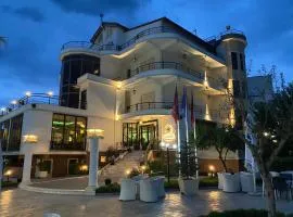 Garden Boutique Hotel, hotel di Elbasan