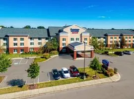 Fairfield Inn & Suites Memphis Olive Branch, hotelli kohteessa Olive Branch