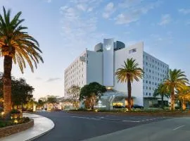 Crown Promenade Perth, готель у місті Перт