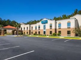 Clarion Pointe Hinesville near Fort Stewart, hotel in Hinesville