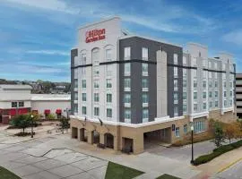 Hilton Garden Inn West Lafayette Wabash Landing, hotelli kohteessa Lafayette