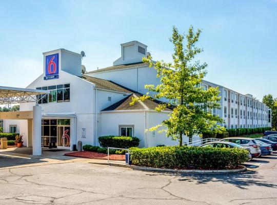 Motel 6-Fort Mill, SC - Charlotte, hotel v mestu Fort Mill