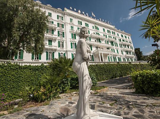 Grand Hotel & des Anglais Spa، فندق في سانريمو