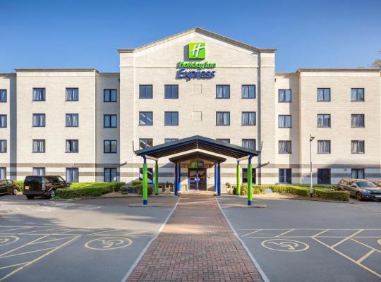 Holiday Inn Express Poole, an IHG Hotel, hôtel à Poole