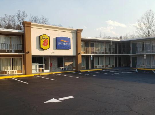 Super 8 by Wyndham Morganton, hotel in Morganton