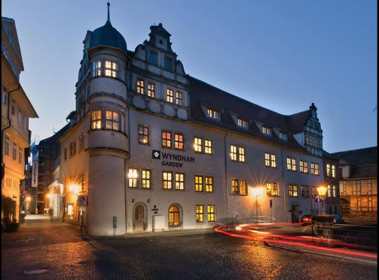 Wyndham Garden Quedlinburg Stadtschloss, хотел в Кведлинбург