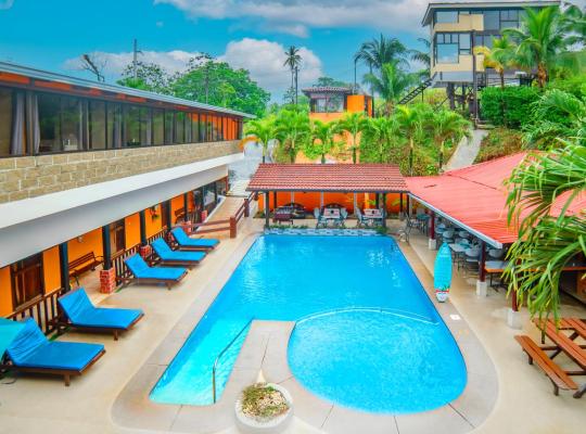 Hotel La Hacienda โรงแรมในQuesada