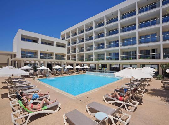 Nelia Gardens, hotel a Ayia Napa