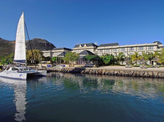 Le Suffren Hotel & Marina, hotel di Port Louis