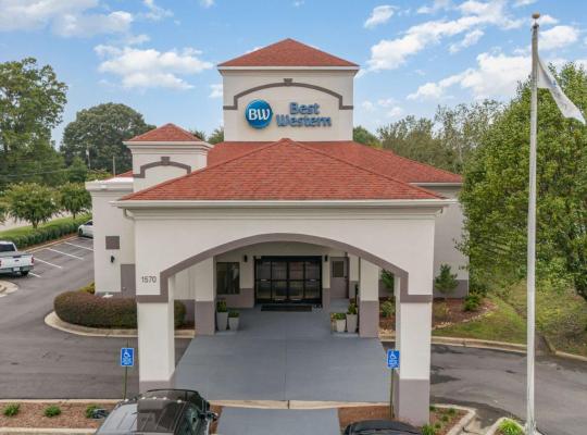 Best Western Kernersville, hotel v mestu Kernersville