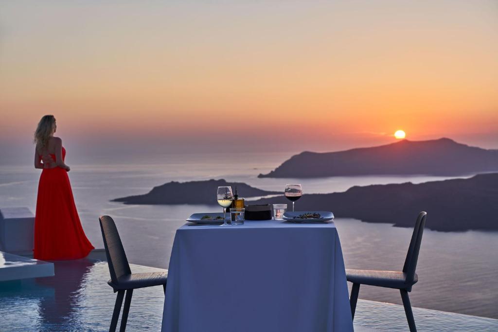 Santorini Alti Suites Additional