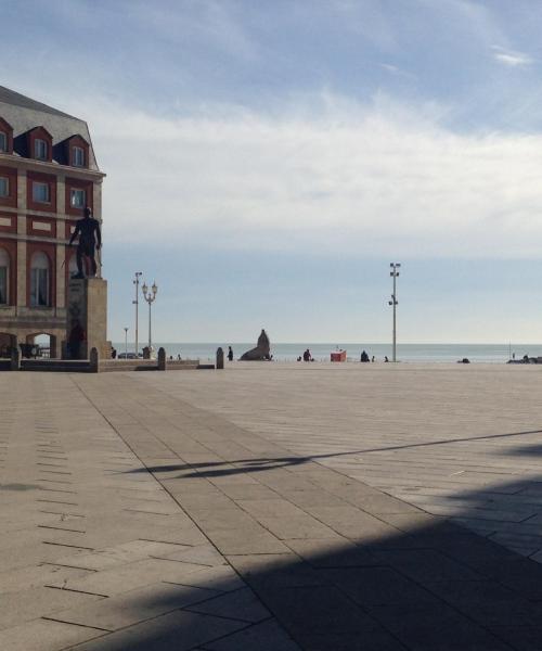 Mar del Plata şehrindeki en çok ziyaret edilen simge yapılardan biri. 