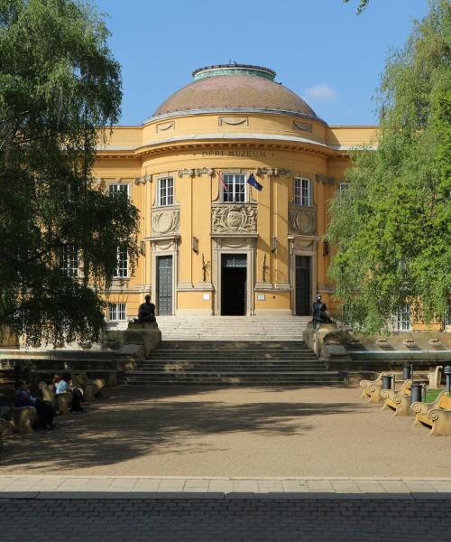 Salah satu landmark yang paling sering dikunjungi di Debrecen.