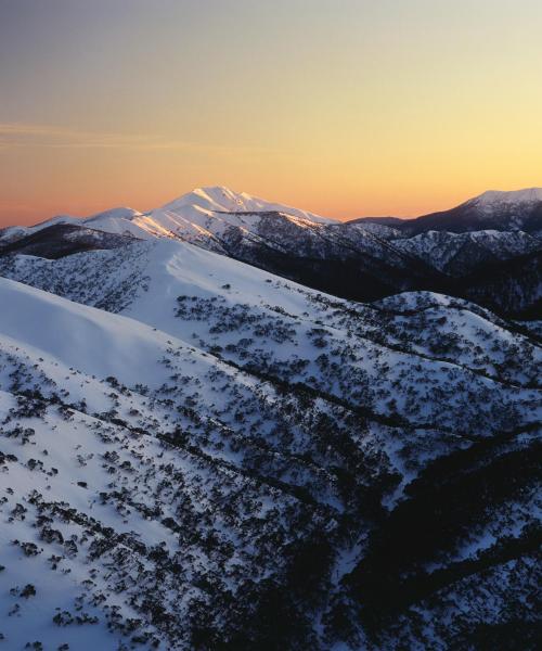 Pemandangan indah bagi Snowy Mountains