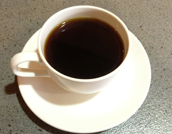 メイドがご主人様のコーヒーに生理の血を混ぜて出す→告発される