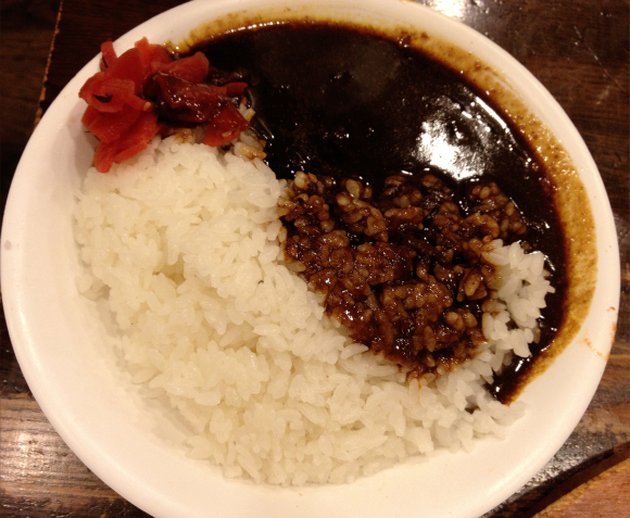 『ふらんす亭』は全国で2店舗だけ追加料金なしでカレーが食べ放題  / かなり本格的！ カレーだけでお金を払っても惜しくないレベル