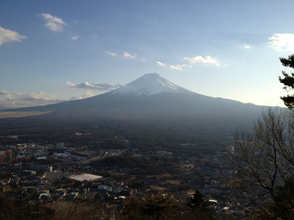 【ボケ合戦】エイプリルフールで企業や役所がカマした “ぶっ飛んだ” ウソ5選 「富士山増築プロジェクトスタート」など