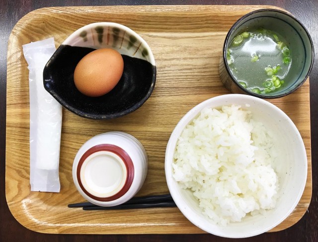 350円で「卵かけご飯」が食べ放題ってマジかよ！ 産みたて卵が衝撃の美味しさでした / 福岡県『たまごん工房』