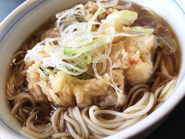 立ち食いそばの名店『きらく蕎麦おがわ』が “気楽に営業しすぎ” な件について / 立ち食いそば放浪記：第135回 浅草橋