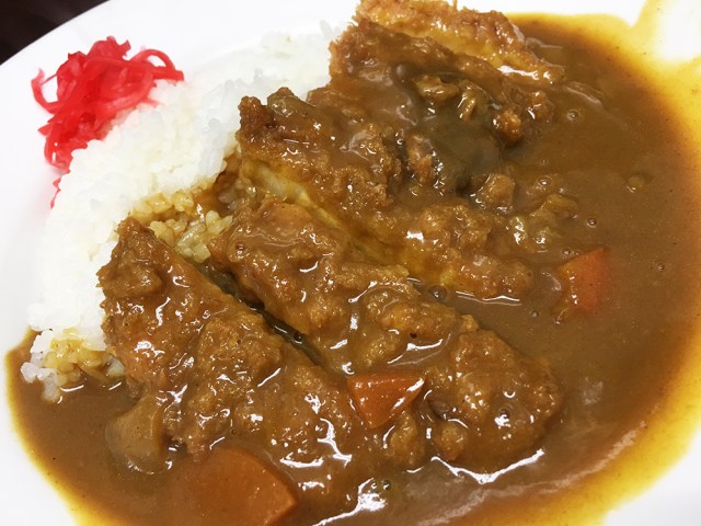 立ち食いそば屋だけどカツカレーが名物！ クリスピーなとんかつにカレーが染みる末広町『きぬそば』/ 立ち食いそば放浪記：第149回