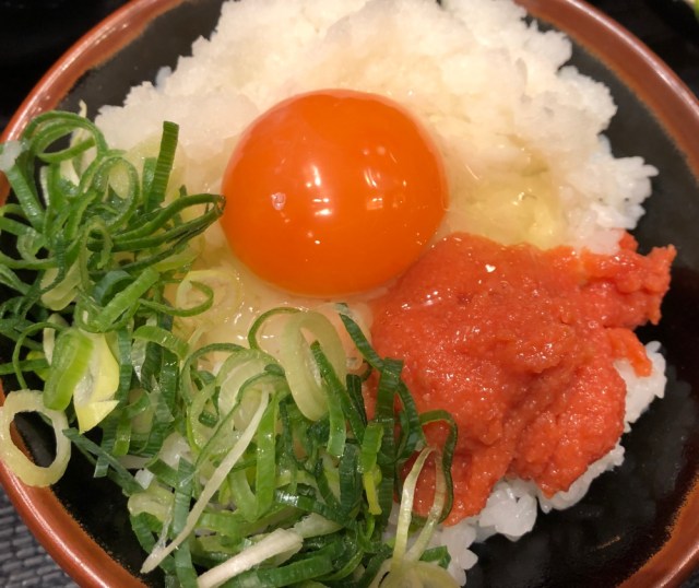 君は『丸亀製麺のめんたま丼』を知っているか？ 公式が「かなり美味しい」という裏メニューがマジでかなり美味しい / アレンジは無限大