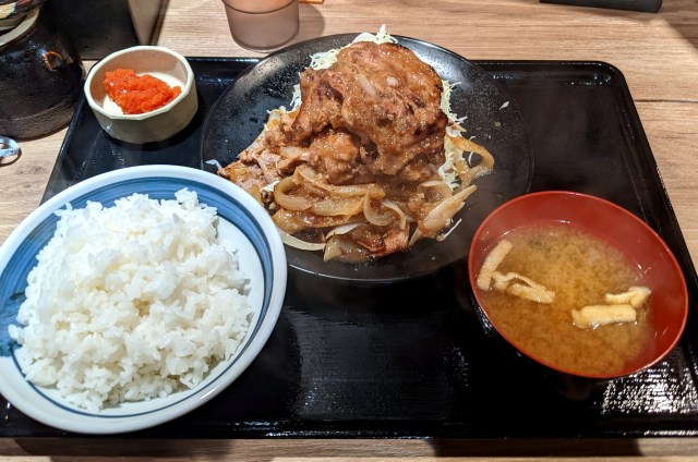 出店が相次ぐ「築地銀だこ」系列の定食屋「野郎めし」に行ったら、練度の高いスタッフが揃っていてビックリした！