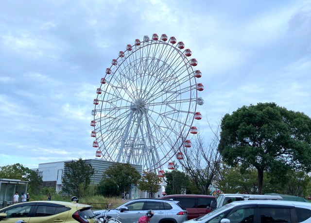 こんなところ!? パーキングエリアに観覧車があってビビった！ 愛知・刈谷ハイウェイオアシス