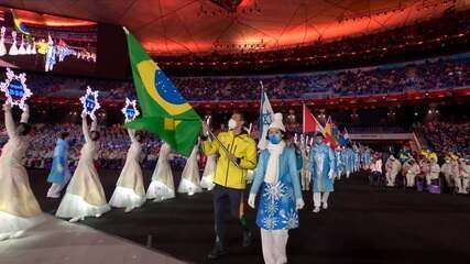 André Barbieri, do para-snowboard, representa o Brasil em cerimônia de encerramento