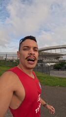 Pedro Paulo Amorim correndo do estádio da Neo Química Arena ao Allianz Parque