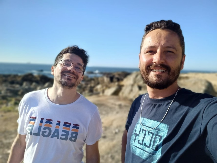 Cláudio e Rodrigo Santos visitam Matosinhos: casal trocou Florianópolis pelo Barreiro
