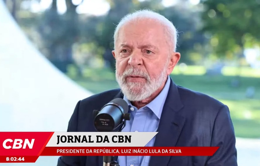 Lula dá entrevista à CBN