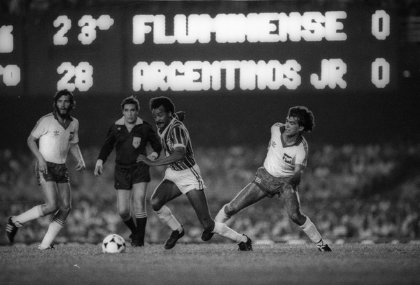 Taça Libertadores da América, 1985. Argentinos Juniors 1 X 0 Fluminense. Assis em disputa de lance