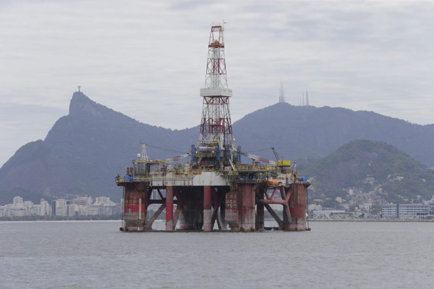 Plataforma de petróleo em Niterói