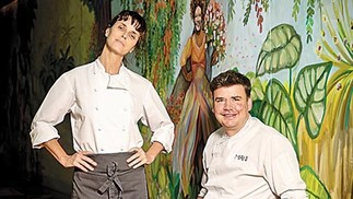 À frente do Maní com o chef Willem Vandeven, Helena Rizzo é a única mulher no Brasil a ter uma estrela Michelin— Foto: Maria Isabel Oliveira