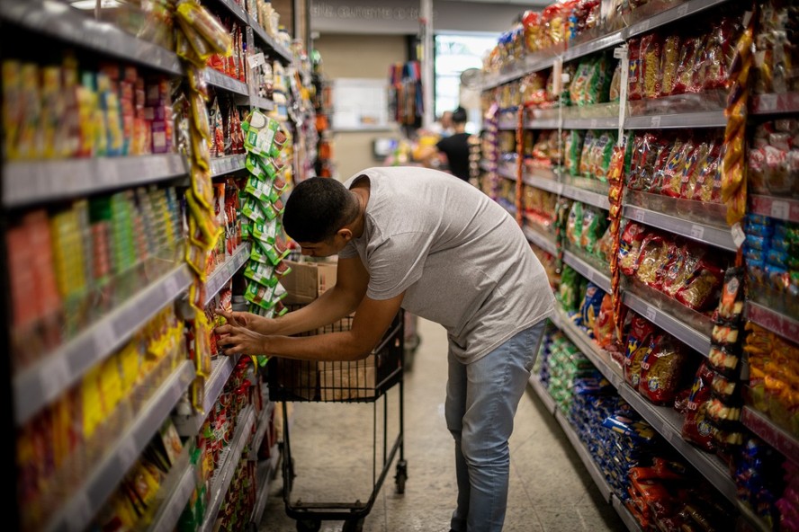 Setor de hiper e supermercados, que coresponde a 55,2% do índice geral, teve alta de 1,5%